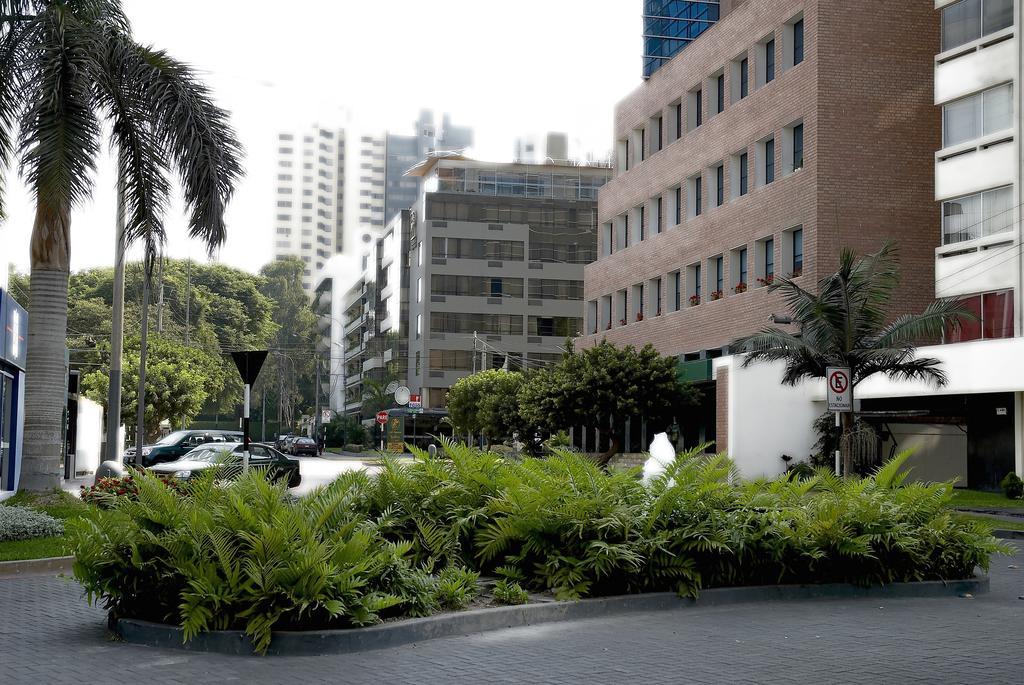 Roosevelt Hotel & Suites Distretto di Distretto di Lima Esterno foto